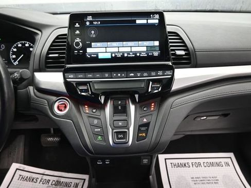 Used 2025 Honda Odyssey Sport-L image 21