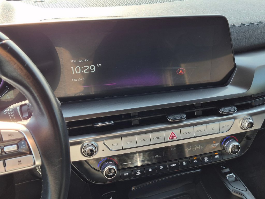 Used 2025 Kia Telluride S FWD image 17