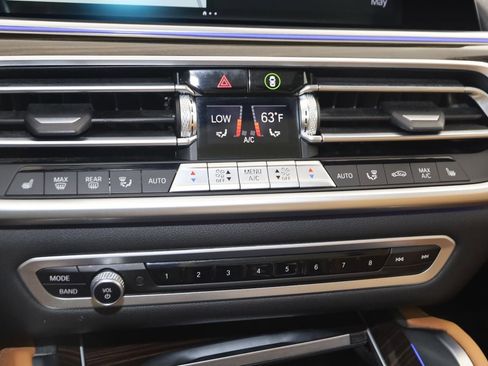 Used 2023 BMW X6 xDrive40i w/ Climate Comfort Package AWD/4WD image 34