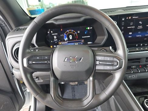 Used 2024 Chevrolet Colorado Trail Boss image 25