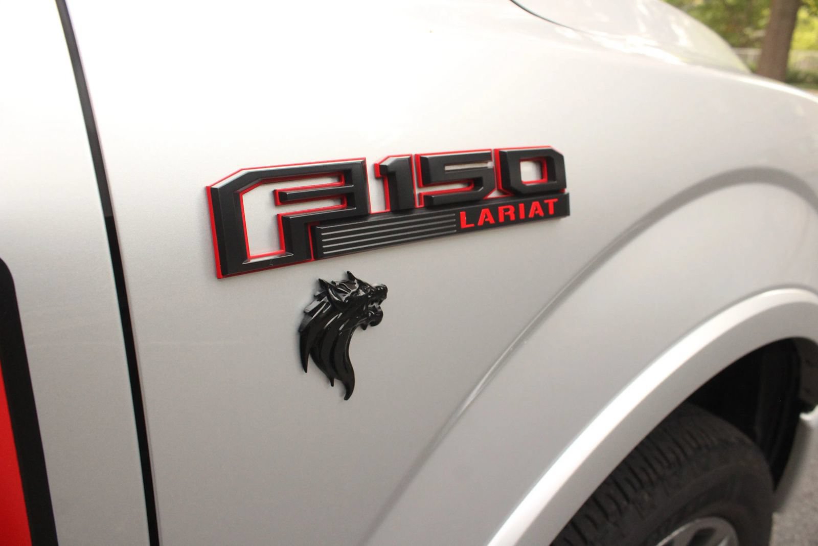 Used 2017 Ford F150 Lariat w/ Equipment Group 502A Luxury AWD/4WD image 28