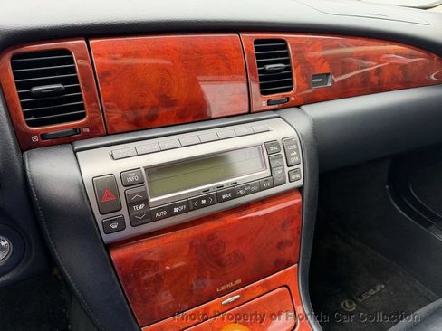 Used 2002 Lexus SC 430 Convertible RWD image 83