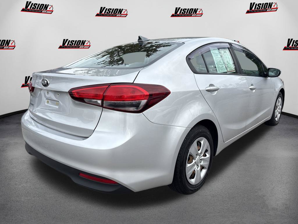 Used 2018 Kia Forte LX FWD image 5