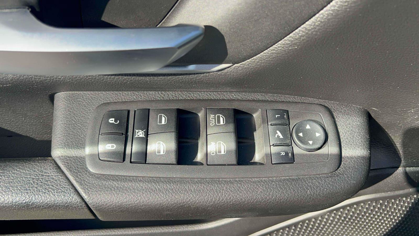 Used 2023 RAM 1500 Big Horn AWD/4WD image 22