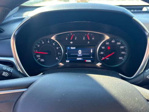 Used 2023 Chevrolet Equinox LT image 23