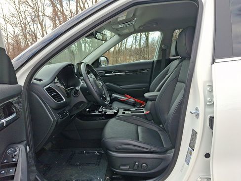 Used 2022 Kia Seltos SX image 12