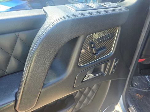 Used 2017 Mercedes-Benz G 63 AMG 4MATIC image 19