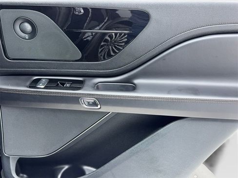 Used 2024 Lincoln Aviator Reserve w/ Equipment Group 201A image 55