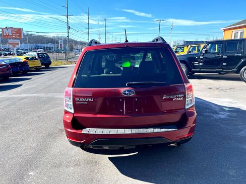 Used 2013 Subaru Forester 2.5X image 4