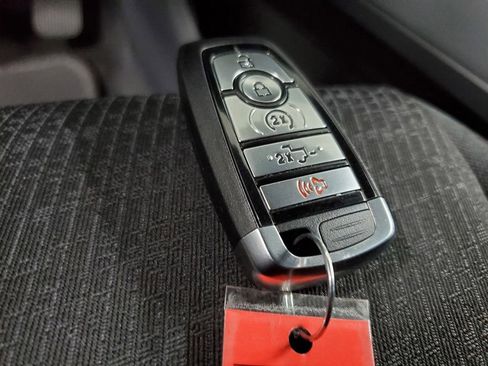 New 2025 Ford F150 XLT w/ Equipment Group 302A MID image 36