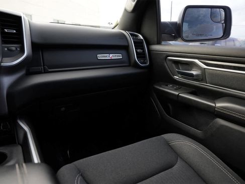 Used 2019 RAM 1500 Big Horn image 8