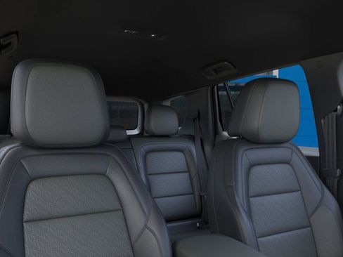 New 2026 Chevrolet Equinox LT w/ Convenience Package II image 32