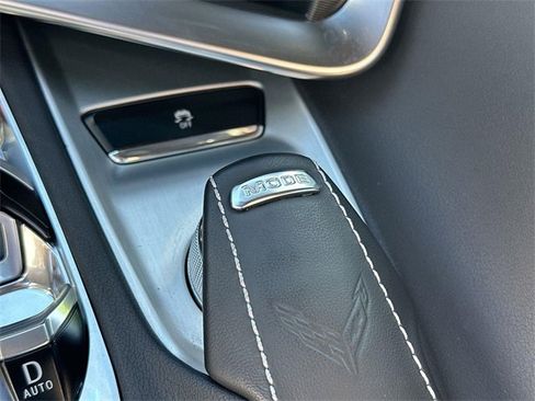 Used 2025 Chevrolet Corvette Stingray Convertible w/ 1LT image 34