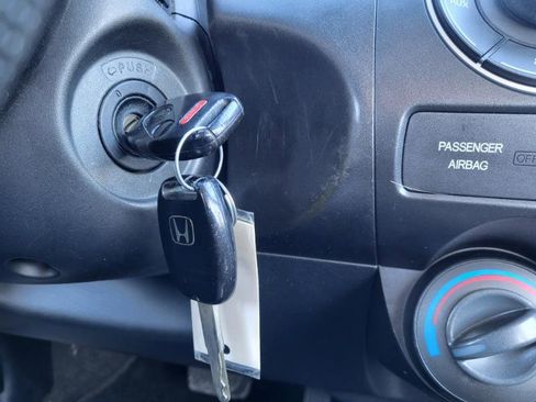 Used 2007 Honda Fit Sport image 22