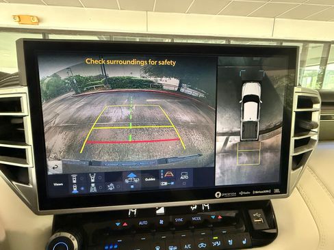 Used 2018 Mercedes-Benz G 63 AMG 4MATIC image 23