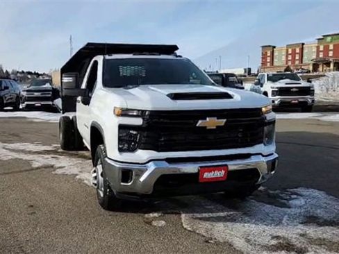 Used 2024 Chevrolet Silverado 3500 W/T w/ WT Convenience Package image 3