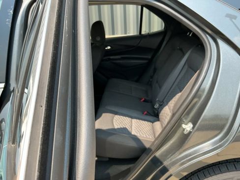 Used 2019 Chevrolet Equinox LT AWD/4WD image 14