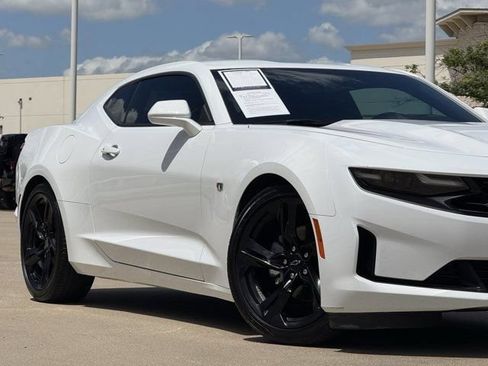 Used 2021 Chevrolet Camaro LT RWD image 3