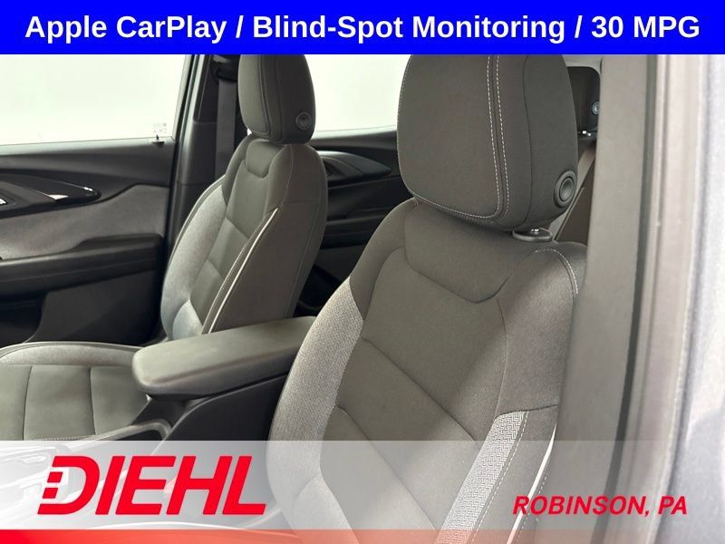 Used 2022 Chevrolet TrailBlazer LS AWD/4WD image 17