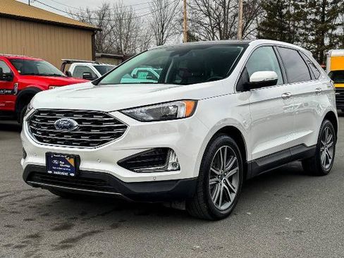 Certified 2022 Ford Edge Titanium image 7