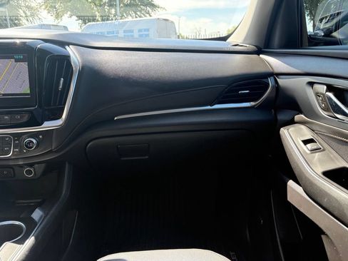 Used 2019 Chevrolet Traverse Premier w/ Redline Edition FWD image 8