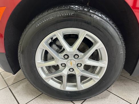 Certified 2024 Chevrolet Equinox LT w/ LPO, Floor Liner Package image 16