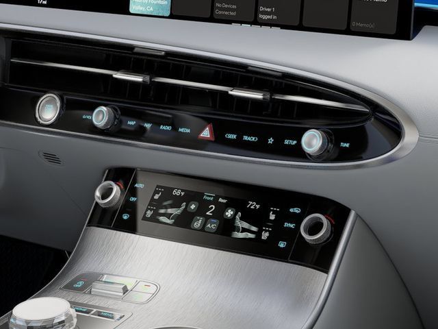 New 2027 Genesis GV70 2.5T Advanced AWD/4WD image 15
