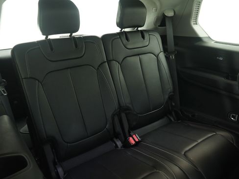 Used 2022 Jeep Grand Cherokee L Limited w/ Trailer Tow Group (B) image 16