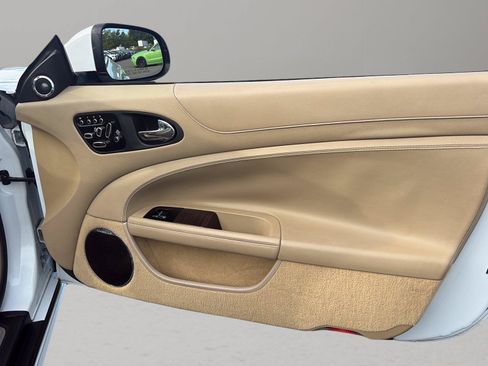 Used 2015 Jaguar XK Convertible RWD image 30