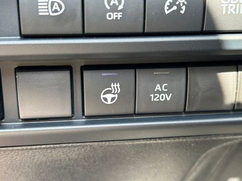 New 2026 Toyota Tundra Platinum AWD/4WD image 29