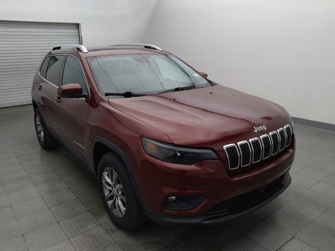 Used 2021 Jeep Cherokee Latitude Lux w/ Sun & Sound Group AWD/4WD image 13