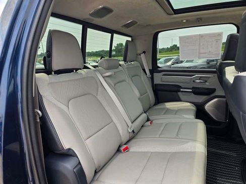 Used 2022 RAM 1500 Limited AWD/4WD image 16