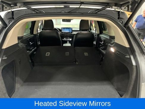 Used 2023 Lincoln Corsair AWD w/ Equipment Group 101A image 25