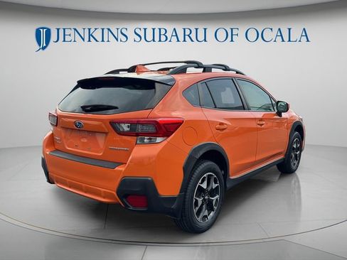 Used 2020 Subaru Crosstrek 2.0i Premium w/ Moonroof Package 1 AWD/4WD image 3