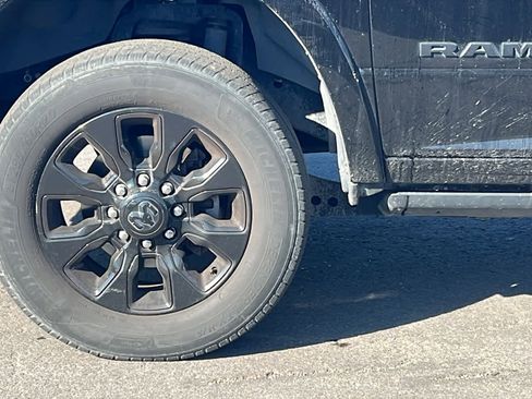 Used 2020 RAM 2500 Limited image 9