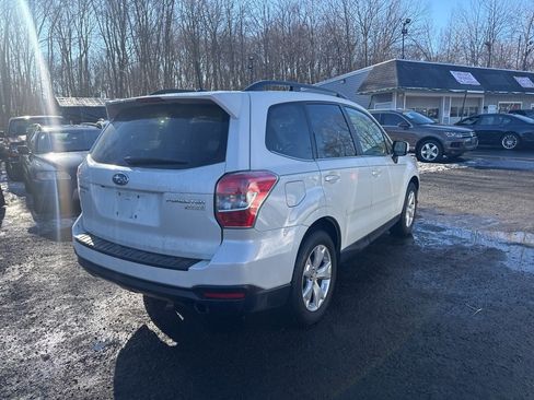 Used 2015 Subaru Forester 2.5i Limited image 9