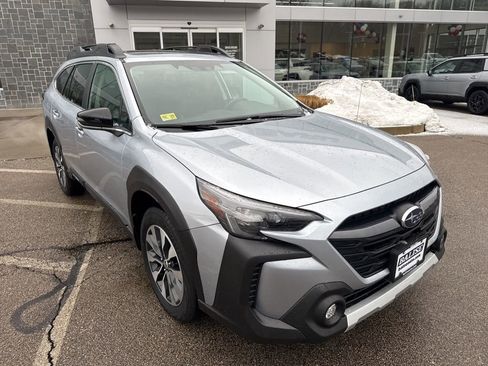 Used 2024 Subaru Outback Limited image 8