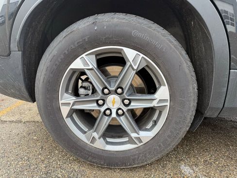 Used 2025 Chevrolet Blazer LT AWD/4WD image 7