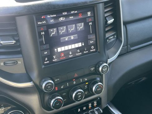 Used 2020 RAM 1500 Big Horn image 34