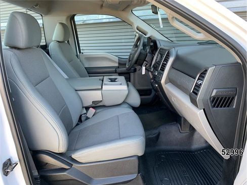 Used 2019 Ford F250 XL w/ Power Equipment Group RWD image 25