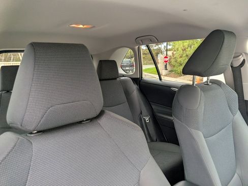 Used 2020 Toyota RAV4 LE image 3