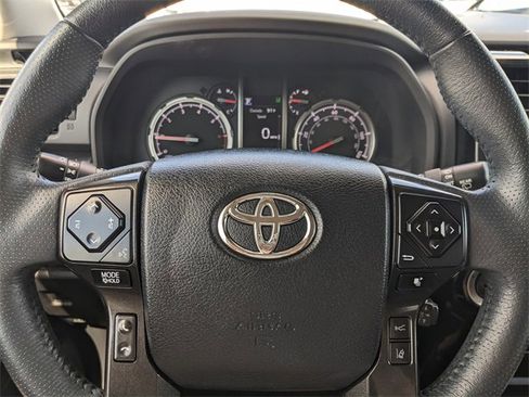 Used 2022 Toyota 4Runner TRD Off-Road image 22