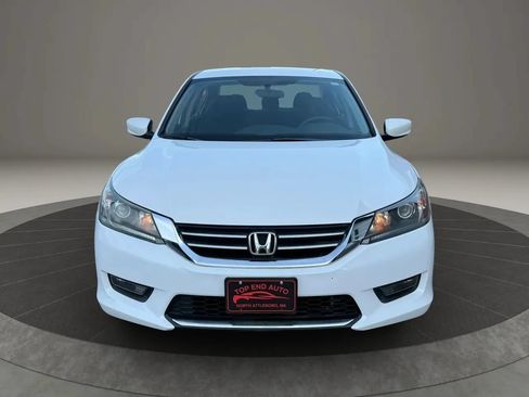 Used 2014 Honda Accord Sport image 2