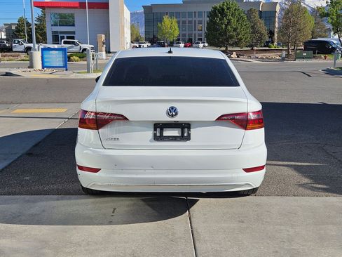 Used 2019 Volkswagen Jetta S w/ Driver Assistance Package FWD image 4