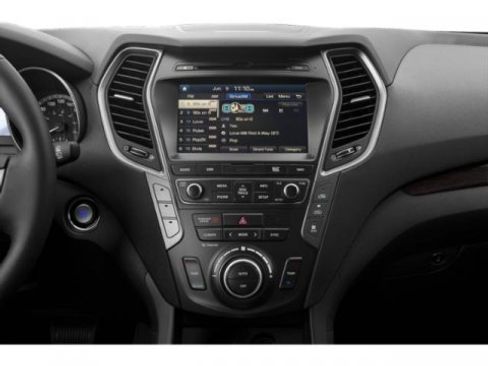 Used 2019 Hyundai Santa Fe XL image 10