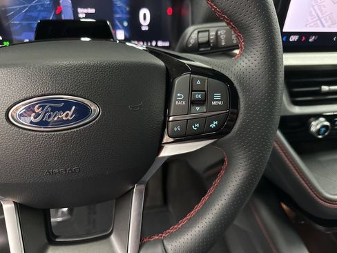 Used 2025 Ford Explorer ST-Line AWD/4WD image 17