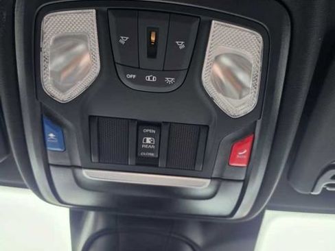 New 2026 RAM 2500 Tradesman AWD/4WD image 19