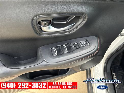 Used 2023 Honda HR-V Sport image 16