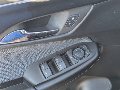 Used 2025 Chevrolet TrailBlazer LT image 25