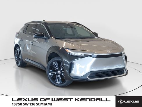 Used 2023 Toyota bZ4X AWD w/ Weather Package image 1